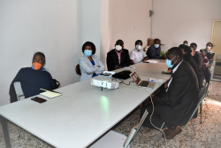 Debriefing session on TB Laboratory findings_1.jpg